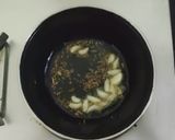 A picture of step 1 of Tomato Onion Chutney.