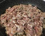 Foto langkah ke 5 dari resep Gyudon (Beef Bowl) Simple mirip Yoshinoya.