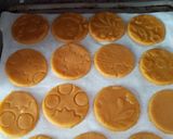 A picture of step 3 of Orange cookies (vegan).