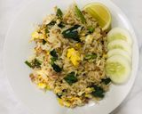 รูปขั้นตอนการทำที่ 3 ของ ข้าวผัดแหนม