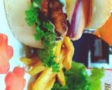 A picture of step 4 of Chicken burger.