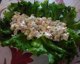 Foto del paso 3 de la receta: Ensalada de surimi con 4 ingredientes