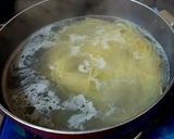 A picture of step 1 of Steamed Chilli Chicken Spaghetti 🍝.