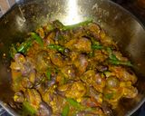 Foto langkah ke 8 dari resep Hati ayam cabe hijau.
