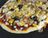 A picture of step 9 of Paneer Mix Veg Pizza Thin Crust.