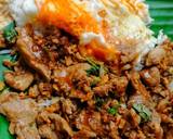 ข้าวหมูทอดกระเทียมพริกไทย วิธีทำสูตร 4 รูป