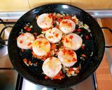 Foto del paso 4 de la receta Merluza con gambas