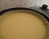 Foto langkah ke 3 dari resep Martabak Manis Teflon.