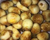 Hình bước làm 4 của món Trứng cút rim nước cốt dừa
