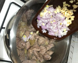 Foto del paso 3 de la receta: Estofado de ternera con patatas