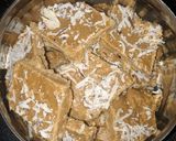 गुड की बरफी (Gud ki Barfi recipe in Hindi) रेसिपी चरण 4 फोटो