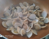 Foto del paso 1 de la receta: Almejas en salsa verde