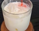 Foto langkah ke 3 dari resep Es Sirup Susu Segar.