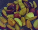 Foto del paso 1 de la receta: Ciruelas flambeadas con Mistela y vodka 🍑🍨¡exquisito postre!