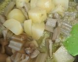 Foto del paso 3 de la receta Cardo en salsa de almendras y pesto de perejil