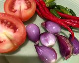 Foto langkah ke 1 dari resep Sambal Tomat Simpel.