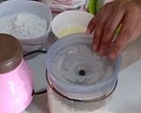 Foto langkah ke 2 dari resep Rempeyek kacang hijau pakai teflon vs wajan biasa.