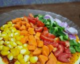 A picture of step 4 of Multicolor pizza.