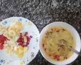 A picture of step 4 of Fruit custard.
