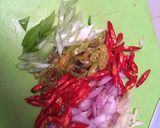 Foto langkah ke 3 dari resep Gurame Goreng Sambal Bawang.