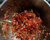 Foto langkah ke 3 dari resep Ayam goreng ketumbar Chili padi.