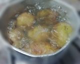 Foto del paso 1 de la receta: Papas 🥔 gratinadas 🧀 rellenas de acelgas ¡¡¡Al horno!!! 😍