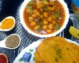 स्पाइसी छोले पूरी (spicy chole puri recipe in hiindi) रेसिपी चरण 7 फोटो