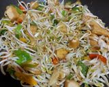 Foto langkah ke 4 dari resep Tumis Tauge Tahu.