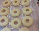 Foto langkah ke 5 dari resep Donat ala j.co.