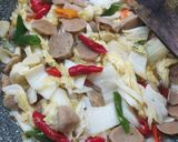 Foto langkah ke 4 dari resep 💚 Tumis Sawi Bakso~.