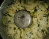 Foto del paso 4 de la receta: Rollitos de espinaca y cebolla con masa de pizza