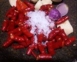 Foto langkah ke 3 dari resep Sambal Goreng Tempe Kering.