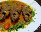 ধনেপাতা দিয়ে কই মাছের ঝাল (dhone pata diye koi macher jhal recipe in Bengali) রেসিপির ধাপ 3 ছবি