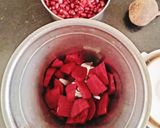 A picture of step 1 of Beetroot Pomegranate Juice (Healthy juice 😋).