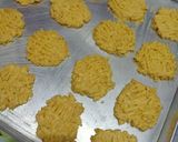 Foto langkah ke 4 dari resep Cornflakes Cheese CookiEs.