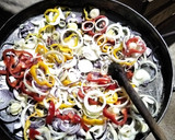 Foto del paso 2 de la receta: Bondiola al mix de morrones al disco