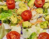 Foto del paso 4 de la receta: 154. Ensalada de aguacate y perlas de mozzarella