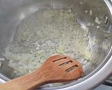 Zelleres medvehagyma krémleves recept fázis 1 fotója