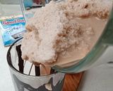 Foto langkah ke 2 dari resep Creamy Choco Coffee Shaken.