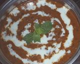 A picture of step 8 of Dal Makhani with Naan.