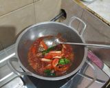 Foto langkah ke 4 dari resep Ikan Sarden Kaleng Bumbu Pedas.