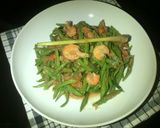 Foto langkah ke 5 dari resep Tumis Tauco Kacang Panjang.