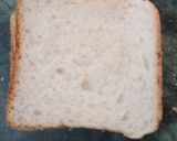 A picture of step 1 of Corn cheese pizza sandwich.