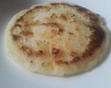 Foto del paso 6 de la receta: Arepa🍘 de queso🧀 con hamburguesa de lentejas y salteado de acelgas🌿