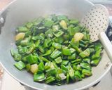 सेमी की सब्ज़ी (semi ki sabzi recipe in hindi) रेसिपी चरण 3 फोटो