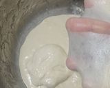 Foto langkah ke 3 dari resep Kunyit Swirl Sourdough Bread.