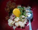 Foto langkah ke 3 dari resep Perkedel kentang.
