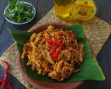 Foto langkah ke 4 dari resep Ayam Suwir Pedas.