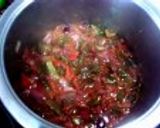 Foto del paso 3 de la receta Pies de cerdo en salsa