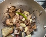 A picture of step 1 of Paneer lasooni.